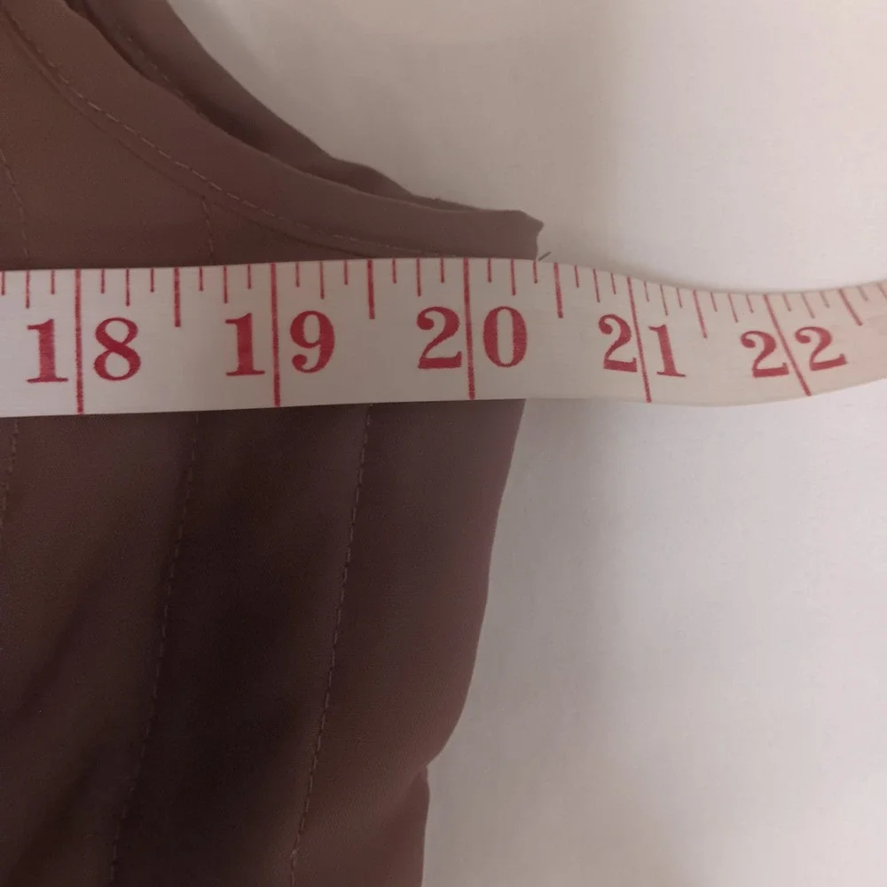 EP Pro Women's Brown Quilted Faux Fur Collar Vest Size M Lightweight Zip Pockets
